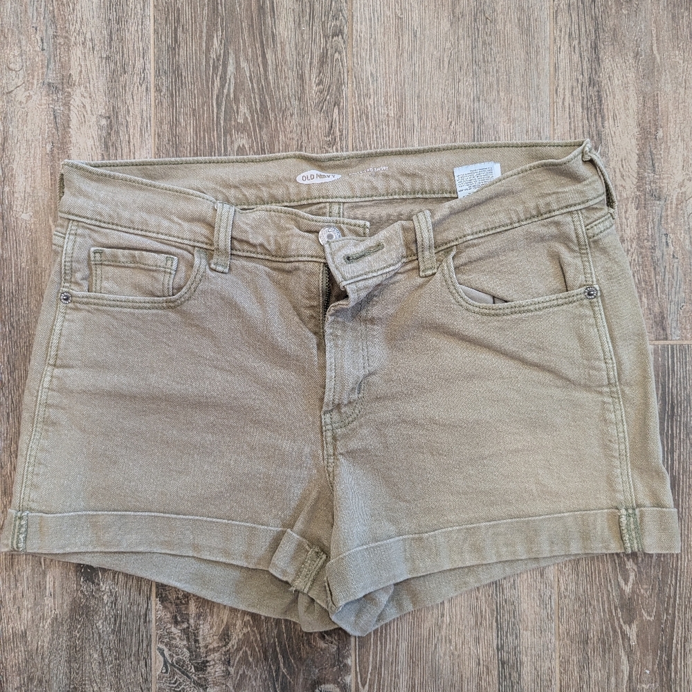 Old Navy Tan Jean Shorts Relaxed Fit Distressed